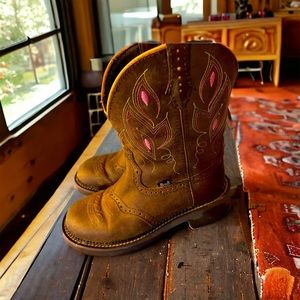 Women’s Justin boots size 6.5 steel toe